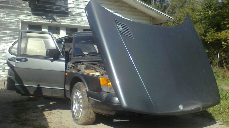 Illustration for article titled The Saab Is Here