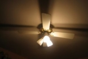 counter clockwise ceiling fan