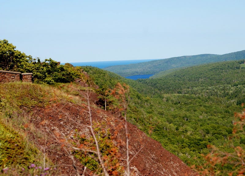 Illustration for article titled What Say We Go Do Brockway Mountain Drive?
