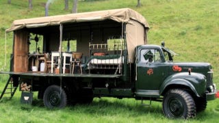 The Beer Moth Truck Tent Is Ultimate In Car Camping If Driving Up To A Campsite And Setting Tent Is Too Much Roughing It Endure This Truck Chimera Just What You Need Enjoy The Great