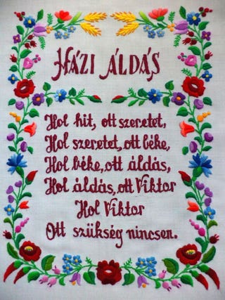 Illustration for article titled Hol Viktor, ott szükség nincsor