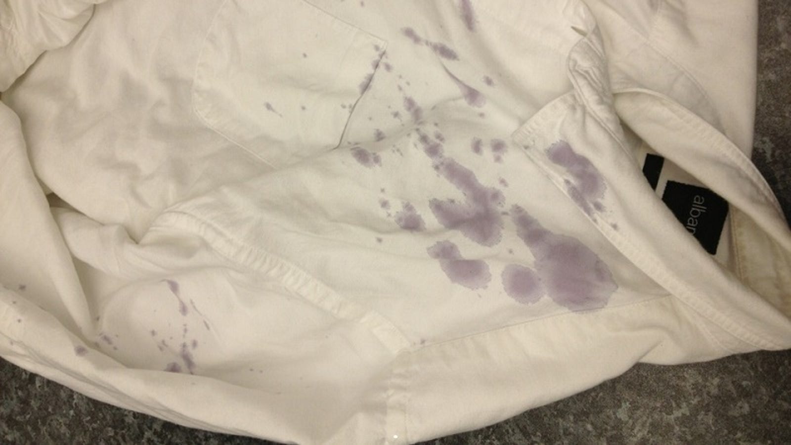 Get Red Wine Stains Out of White Clothing With a Hot Milk Bath
