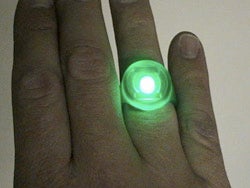 Illustration for article titled How to Make Your Own Green Lantern Ring