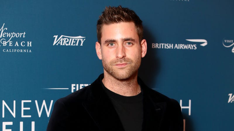 Illustration for article titled Look closely and you'll see Haunting Of Hill House's Oliver Jackson-Cohen as the new Invisible Man