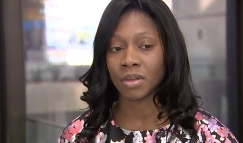 Illustration for article titled In-Flight Racism: Black Doctor Says She Was Racially Profiled on a Plane While Helping a Sick Passenger
