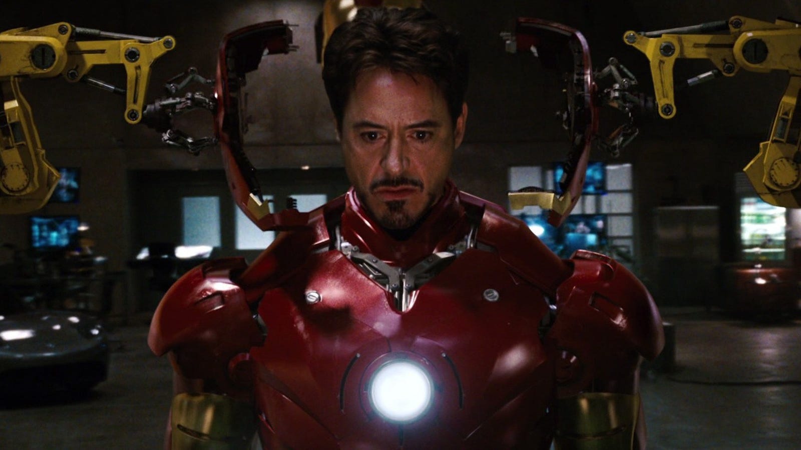 Marvel Studios Original Iron Man Armor Appears To Have Been Stolen