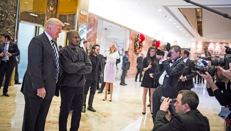 Teen carrying weapons arrested at Trump Tower Teen carrying weapons arrested at Trump Tower