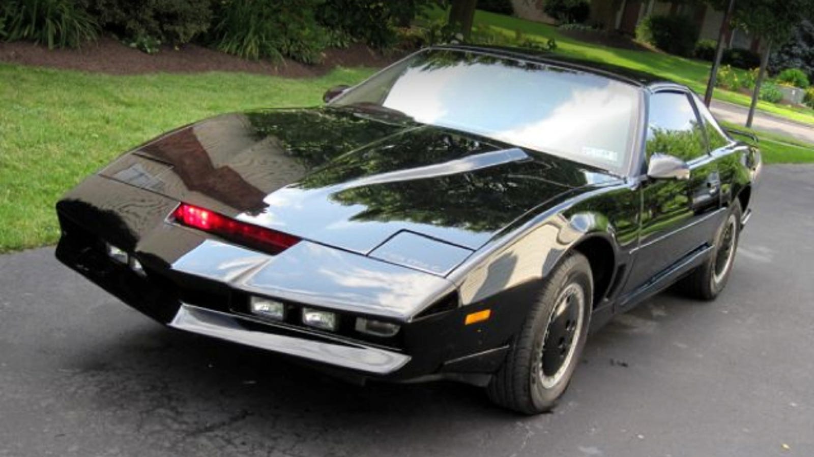 This KITT Replica Is The Ticket To Your Knight Rider Fantasy