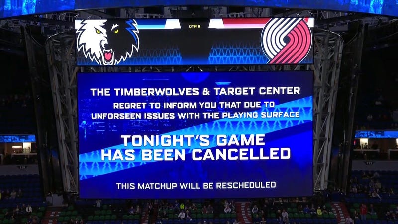 Illustration for article titled Blazers-Timberwolves Game Canceled Due To Sweaty Hardwood