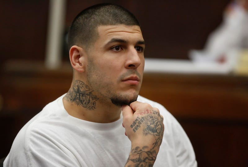 Illustration for article titled Looks Like Aaron Hernandez Got Himself A Bloods Tattoo