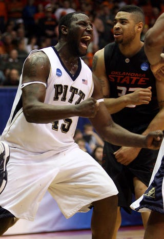 Illustration for article titled Pitt Holds On; Thousands of Brackets Avoid Enraged Shredding