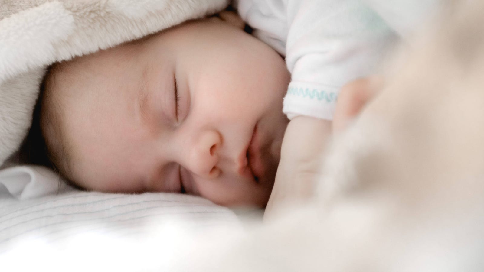 How to Get Your Kids to Go to Sleep An AgebyAge Guide