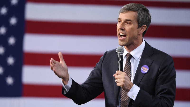Illustration for article titled How Students Convinced Beto O'Rourke to Stop Taking Fossil Fuel Money