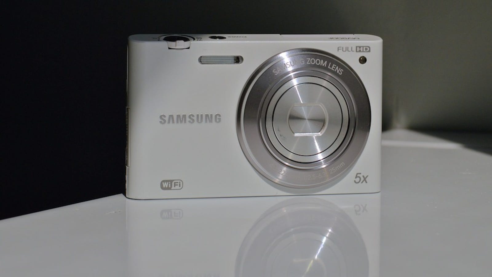 Samsung MV900F Will This Tiny Camera