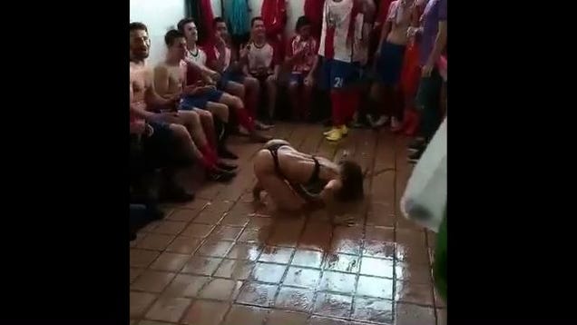 znggy63hicdh03egfeng.jpg