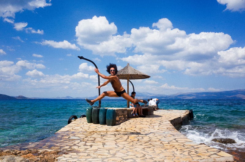 Illustration for article titled GREECE : HYDRA AND THE FERRY