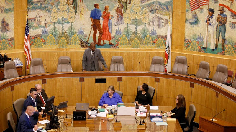 Illustration for article titled The Red Substance an Anti-Vaxxer Threw on Several California Lawmakers Was Indeed Human Blood