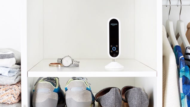 RIP Echo Look, Another Amazon Device I Never Even Knew Existed Until Today