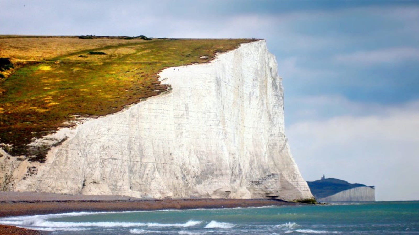 How Tiny Algae Helped Form the Famous White Cliffs of Dover