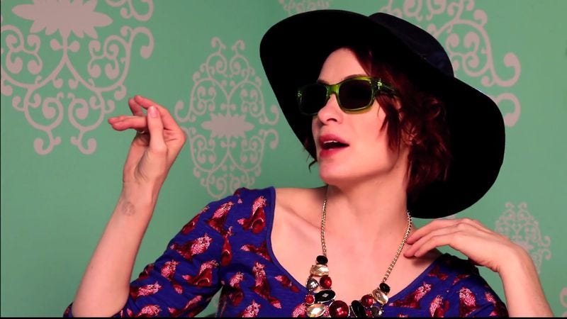 Illustration for article titled Felicia Day is writing her memoirs