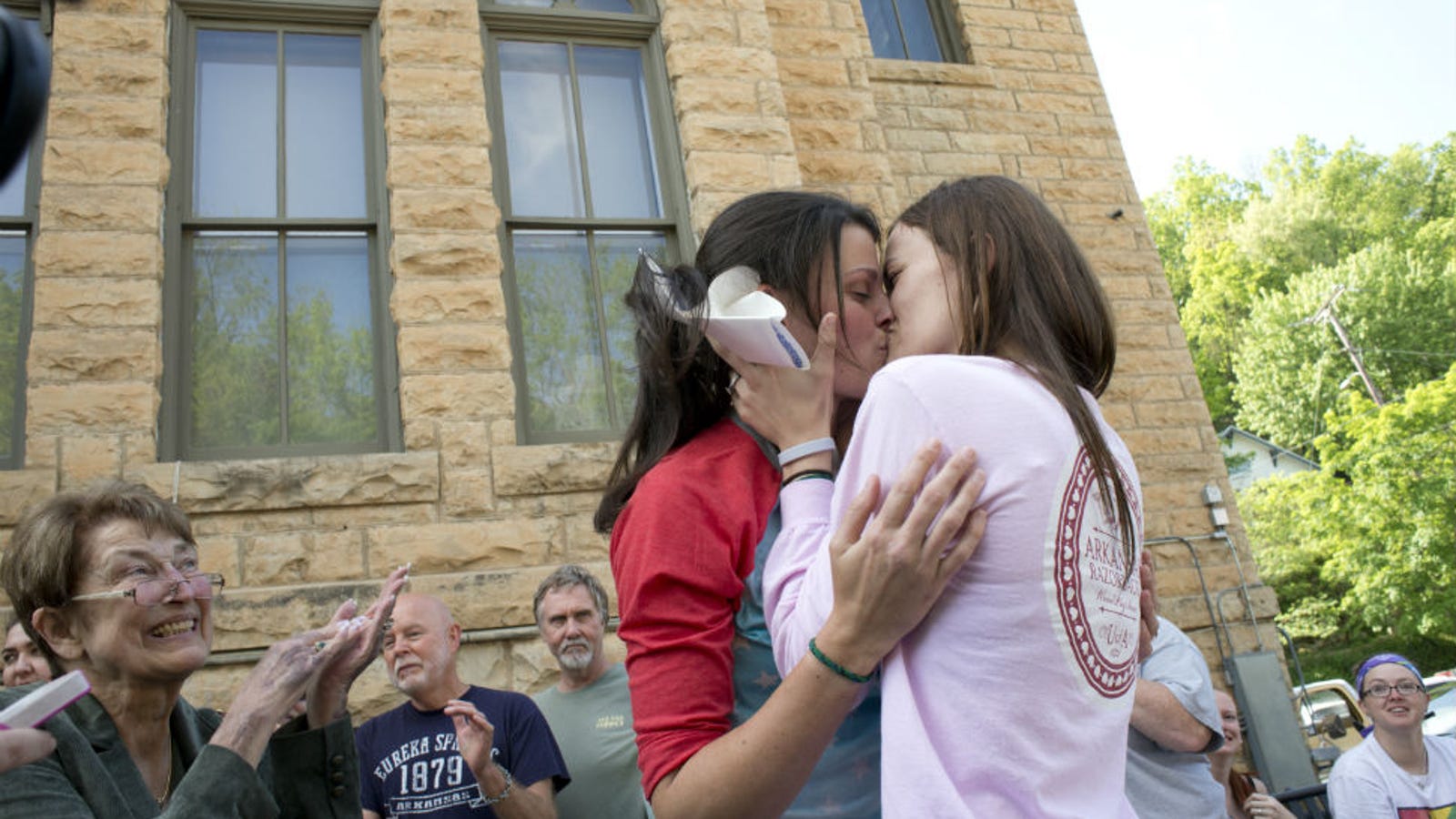 Two Women Make History By Getting Married In Arkansas