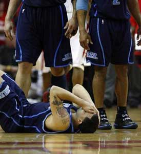 Illustration for article titled Jerry Sloan Is Making His Players Cry