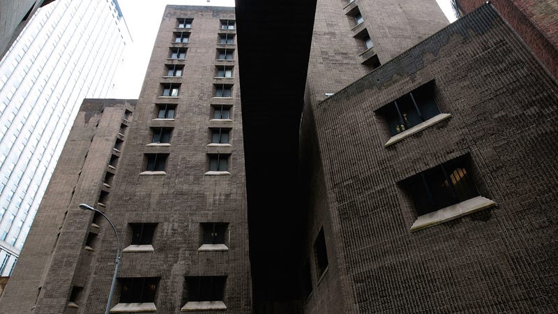 Manhattan’s Metropolitan Correctional Center