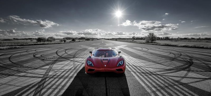 Illustration for article titled The Spectacular Hypercar Documentary APEX Is Coming To Netflix In August