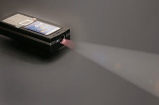 Illustration for article titled TI's Mini Movie Projector: Not Everything is Big in Texas