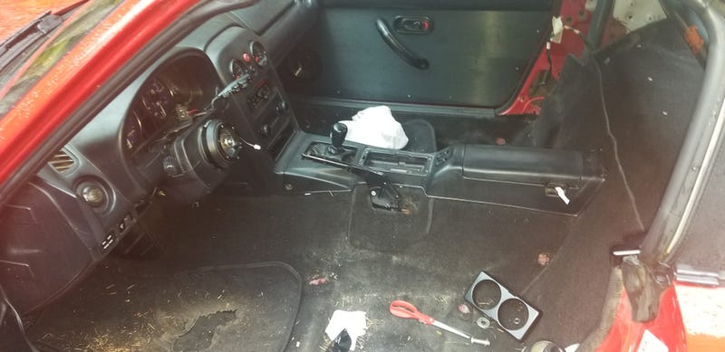 Illustration for article titled Miata got broken into