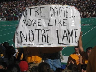 Illustration for article titled Your Late Afternoon College Football Viewing Open Thread