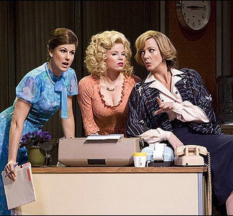 Illustration for article titled 9 To 5 Scores Perfect 15