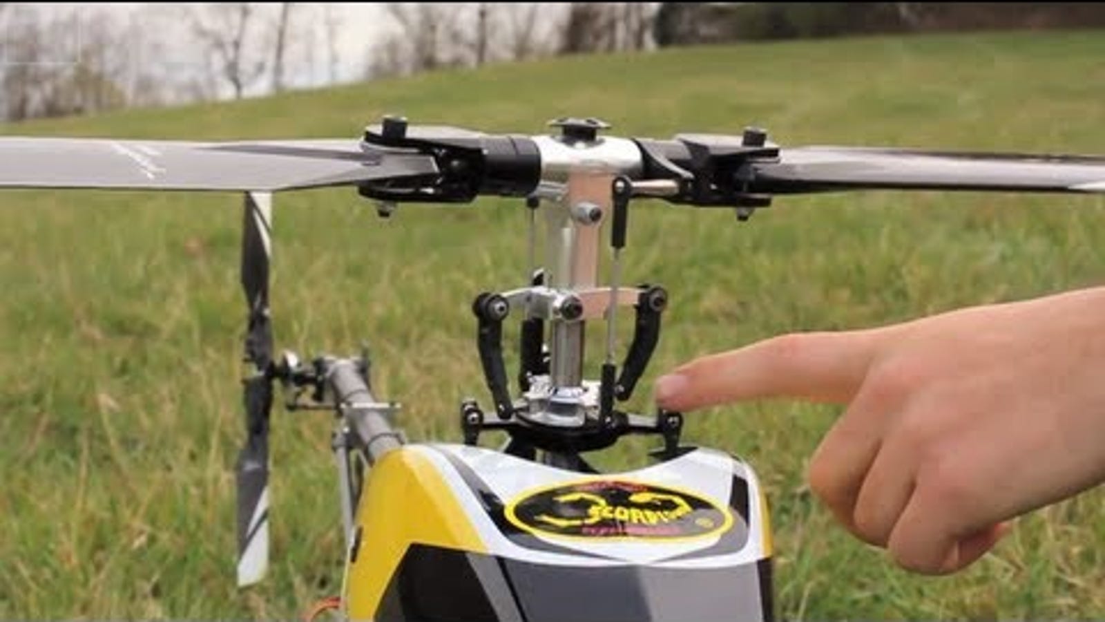 model helicopter blades