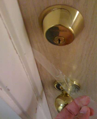 have to pull door to lock deadbolt