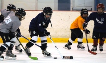 Illustration for article titled Maybe Hockey Kids Should Take It Easy