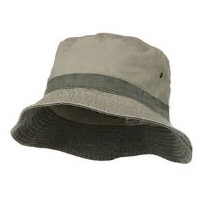 Illustration for article titled Speaking of hats...