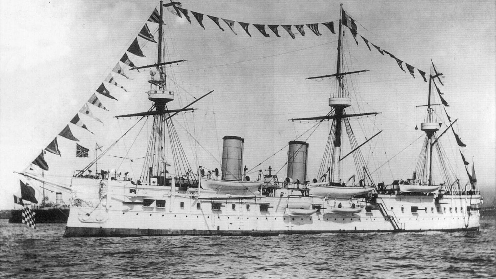 On the submerged ship of the Nazis found 4 tons of gold On the submerged ship of the Nazis found 4 tons of gold