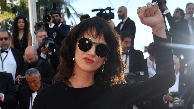 Argento arrives at Cannes closing night ceremonies yesterday in France.