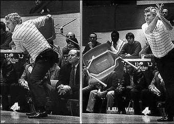 Illustration for article titled Bobby Knight Got Totally Roasted Last Night