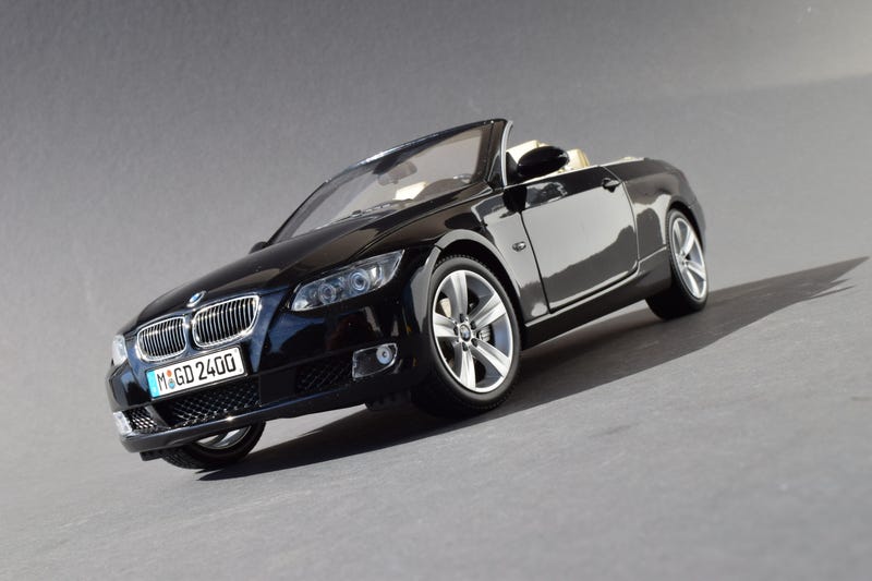 Illustration for article titled Working Top Wednesday: Kyosho BMW 3-Series