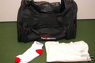 Illustration for article titled Buy 300 Pieces of Verizon Wireless Swag To Impersonate a Verizon Wireless Employee