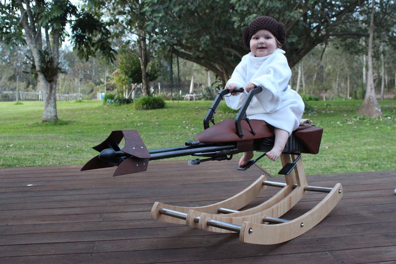 leia speeder bike