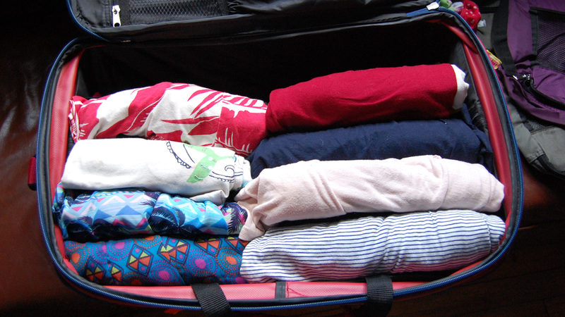 The Best Way to Pack a Suitcase: Five Methods Compared