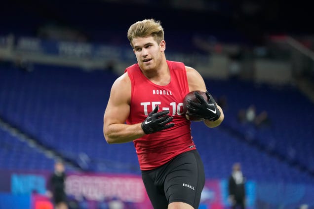At least 1 of these 3 tight ends in the NFL Draft will be an incredible pro