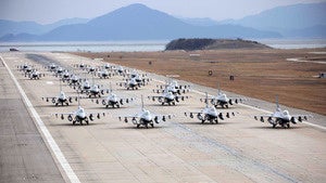 Illustration for article titled You have never seen so many F-16s ready for battle in your life
