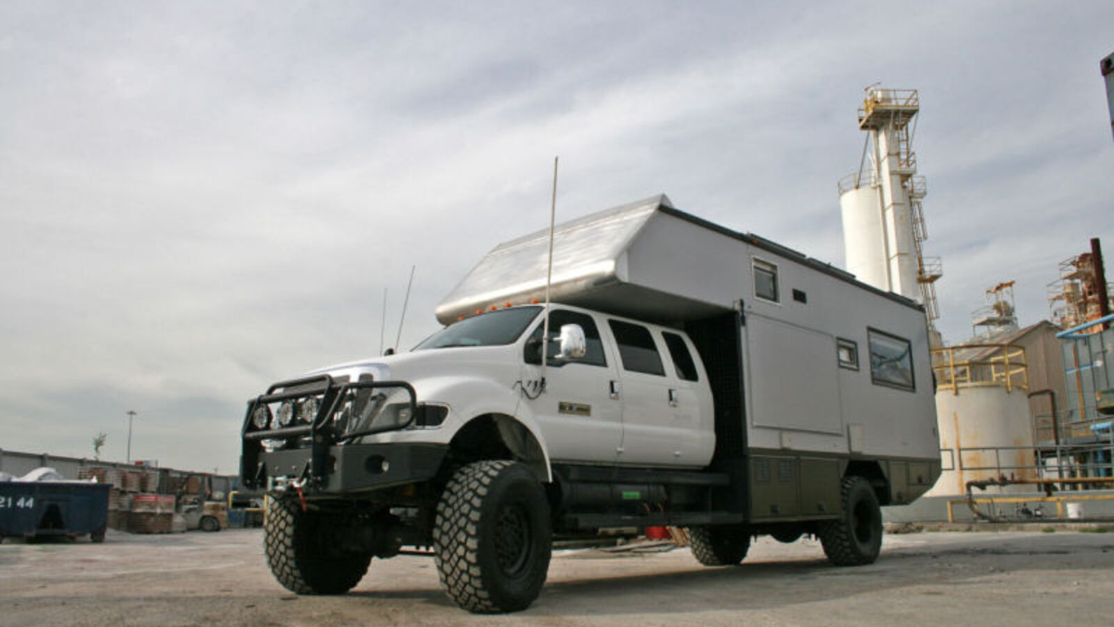 EcoRoamer: The High-Tech, Zombie-Proof Survival RV