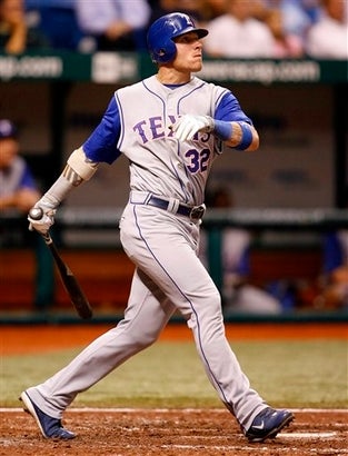 Illustration for article titled Josh Hamilton Wants The Rangers To Keep Raiding The Angels For Players