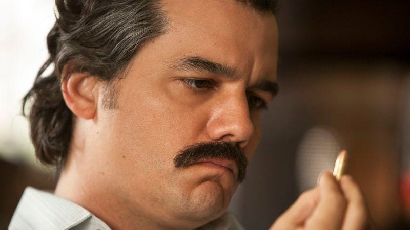 L to R: Wagner Moura, bullet (Image: Netflix)