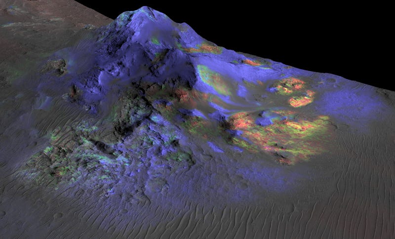 Illustration for article titled Wait, How Did These Chunks Of Glass End Up In A Crater On Mars?