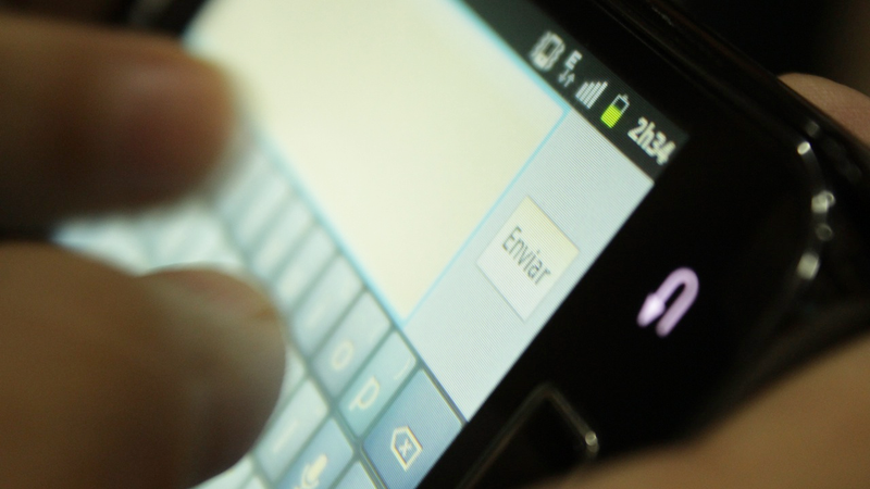 how does viber app work